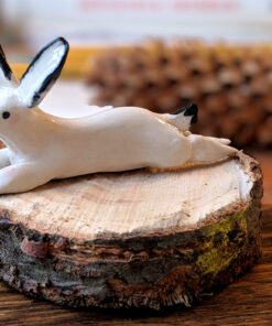 lapin ceramique allongé