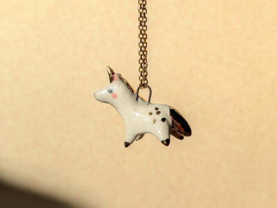 Pendentif licorne blanche et or – Image 7