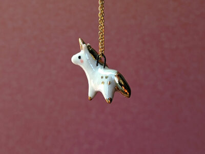 Pendentif licorne blanche et or – Image 2