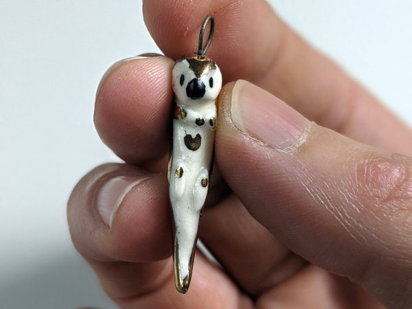 pendentif loutre