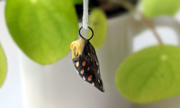 cockatiel ceramics gold pendant