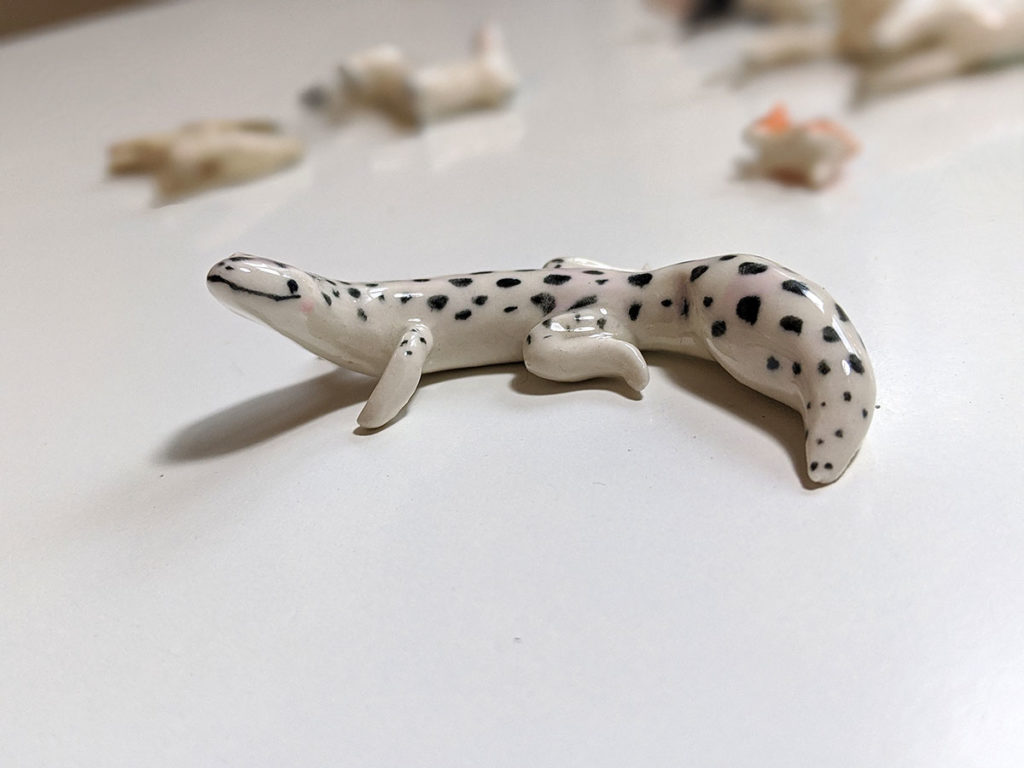 ceramic leopard gecko