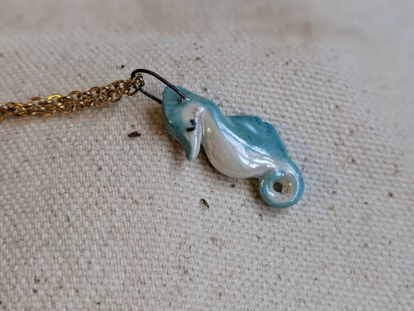 sea horse pendant