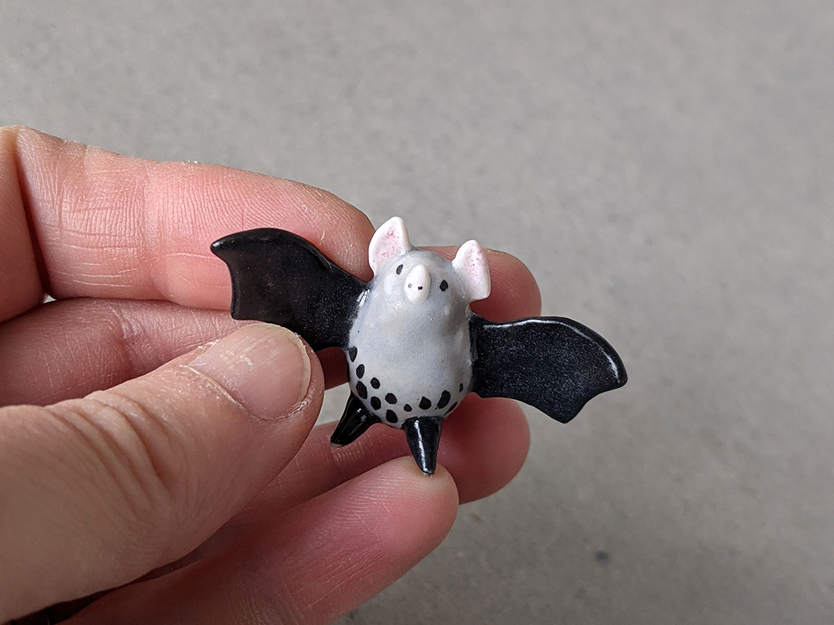 Souris en céramique gris 16x14x22 cm