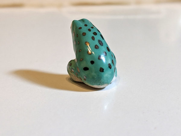 grenouille porcelaine