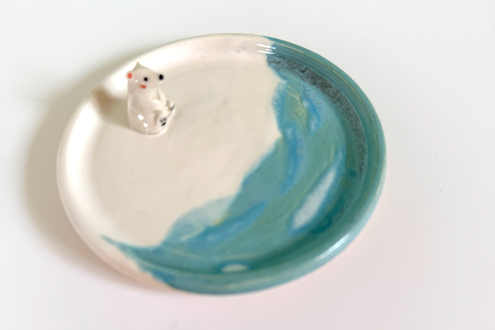 Alternative view of Jewelry Dish- White bear