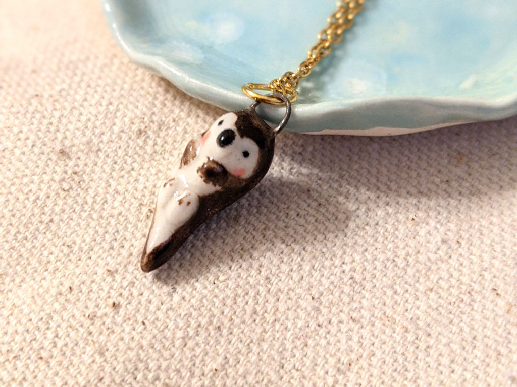 pendentif loutre