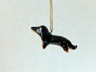 Pendentif Teckel Noir et Feu – Image 2