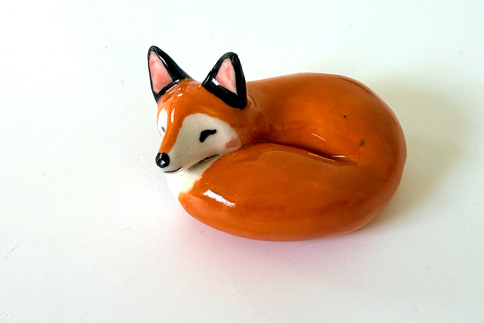 Figurine Porcelaine - Renard Roux Endormi