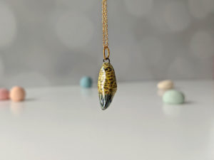 porcelain budgie pendant gold pearl