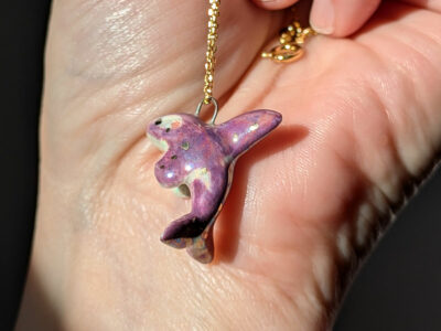 Orca Pendant Pearl and Gold - Purple - Image 10