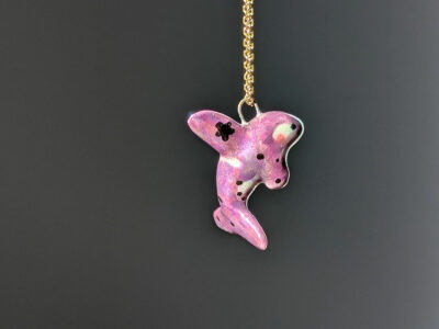 Orca Pendant Pearl and Gold - Purple - Image 2