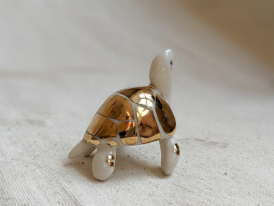 Golden Sea Turtle - Image 5