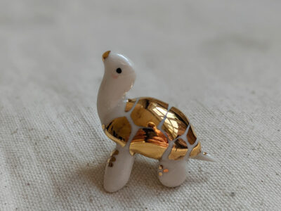 Golden Sea Turtle - Image 10
