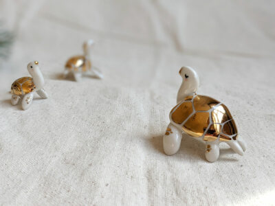 Golden Sea Turtle - Image 13
