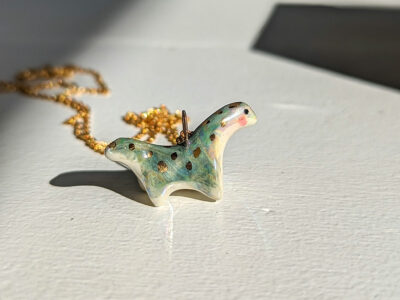 Pendentif Diplodocus Nacré – Image 4