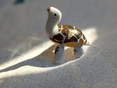 Golden Sea Turtle - Image 2