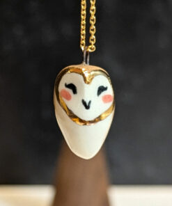 adorable barn owl pendant