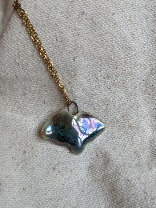 Dawn Manta Ray pendant - Image 4