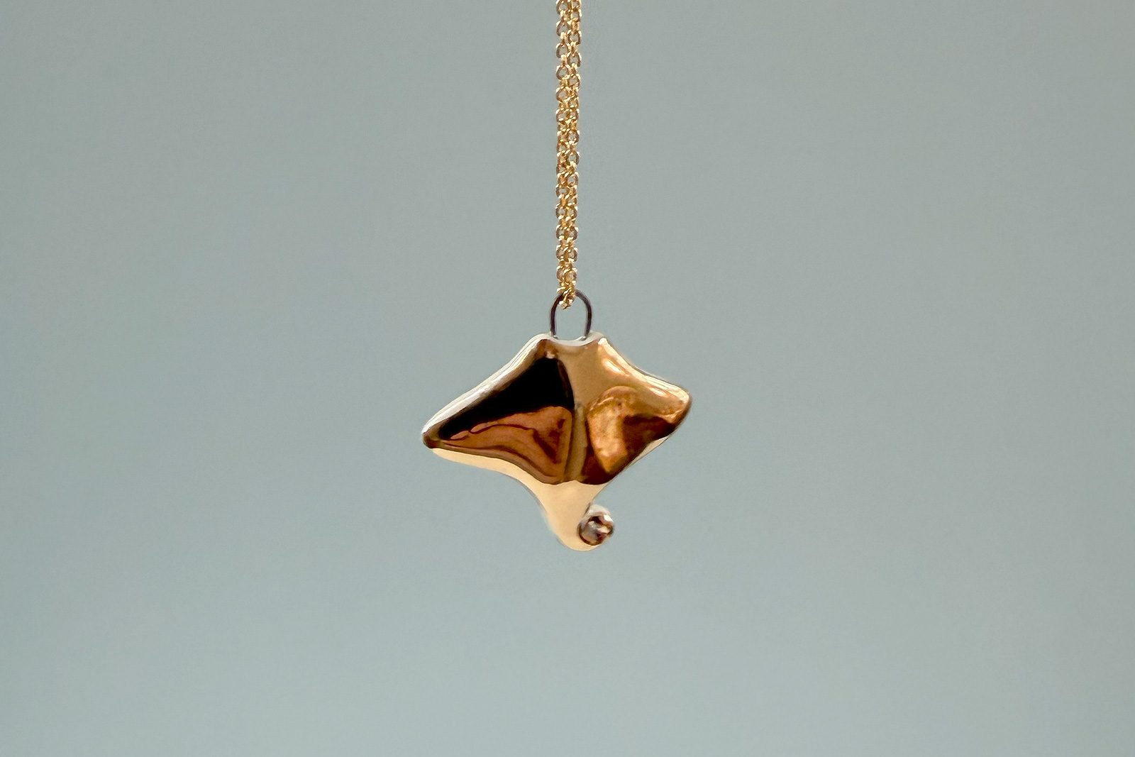 Pendentif - Raie Manta Dorée