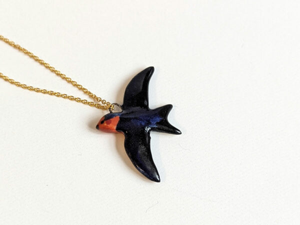 porcelain pendant swallow