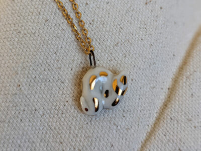 Pendentif Python porcelaine et or – Image 4