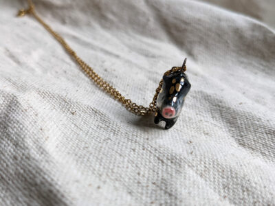 Pendentif porcelaine Pecari – Image 3