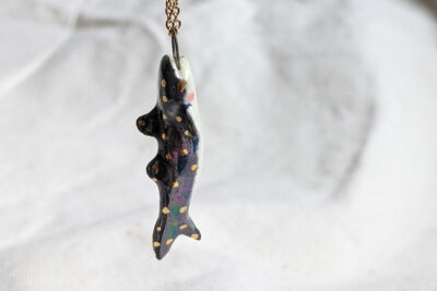 Whale Shark pendant, pearl and gold - Image 7