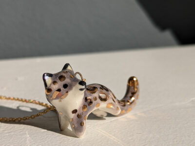Pendentif Panthère Porcelaine et Or – Image 5