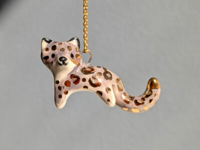 Pendentif Panthère Porcelaine et Or – Image 2