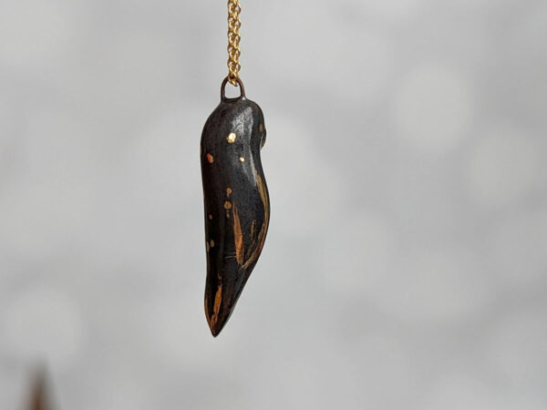 night parrot pendant