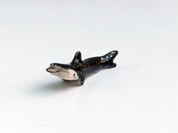 whale shark pendant porcelain white gold kness