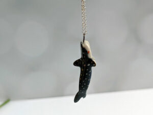 whale shark pendant porcelain white gold kness