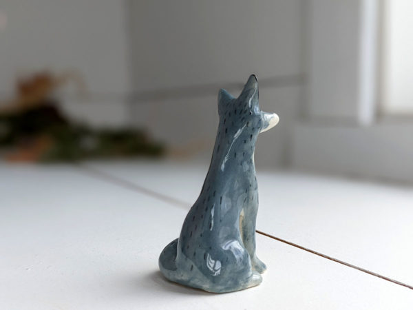 grey wolf figurine porcelain