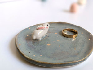 porcelain bunny tray