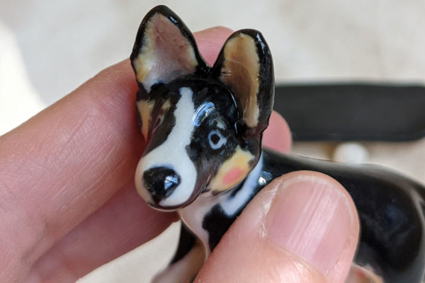 Corgi cardigan porcelaine