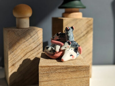 Porcelain Figurine - Sleeping Opossum Family - Image 4