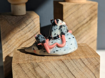 Porcelain Figurine - Sleeping Opossum Family - Image 2