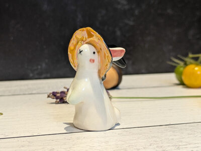 Figurine porcelaine lapin sorcière – Image 6
