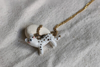 Porcelain and Gold spotted cat pendant - Image 7