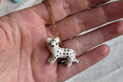 Porcelain and Gold spotted cat pendant - Image 3