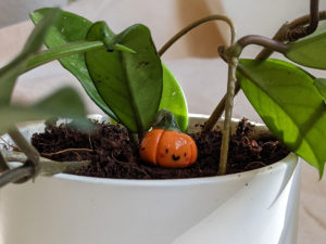 porcelain pumpkin figurine cute