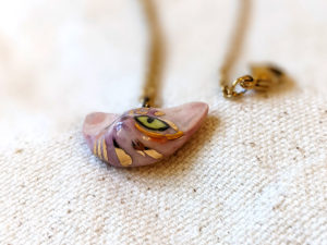 sphynx cat portrait pendant