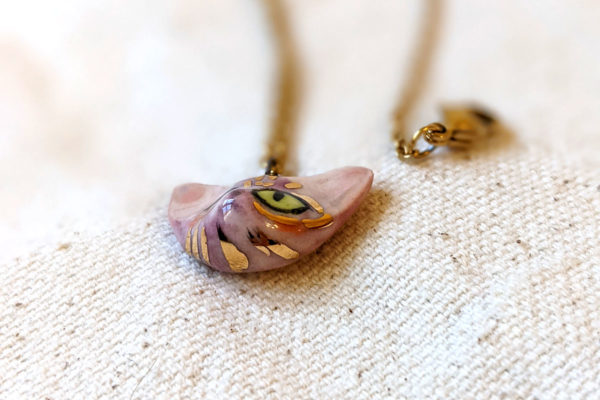 sphynx cat portrait pendant