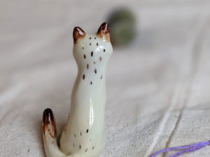 figurine chat seal point