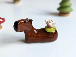 handmade ceramic figurine capybara lily pad