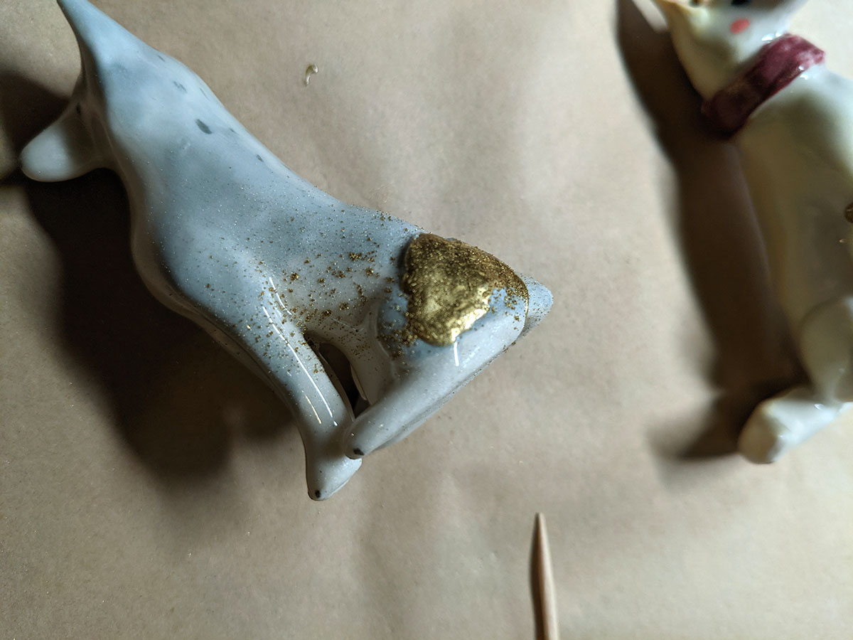 How to repair porcelain figurines Kness