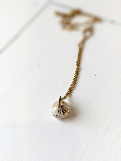 porcelain garlic pendant