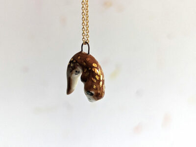Pendentif Porcelaine Loutre – Image 2