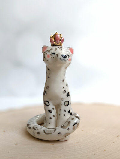 Snow Leopard Queen - Image 3